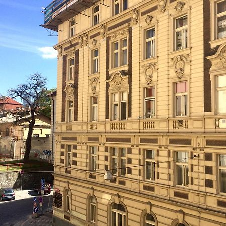 Historic Centre-Spacious Apartment ปราก ภายนอก รูปภาพ